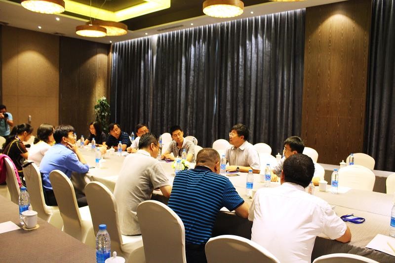 《肾脏药理学》撰写启动会